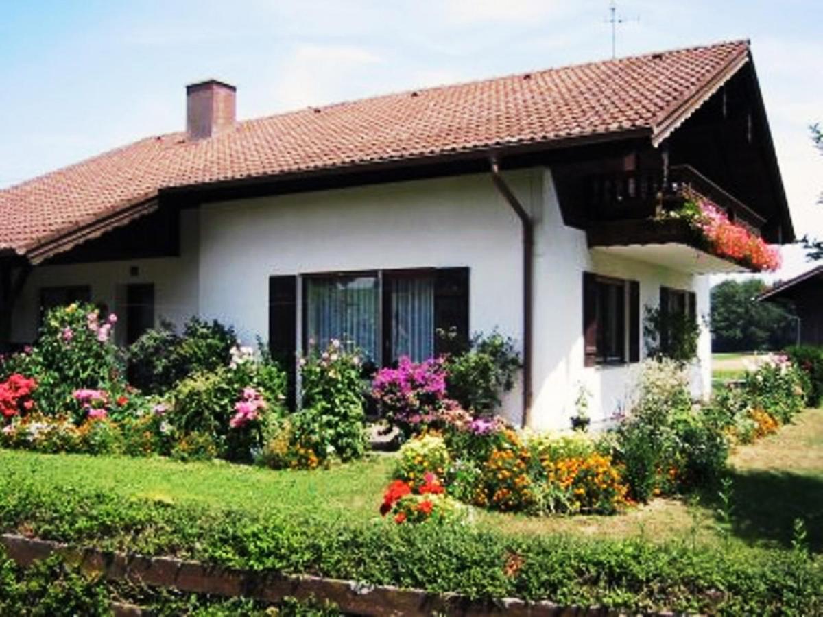 Ferienwohnung Knittler Waging am See Exterior photo